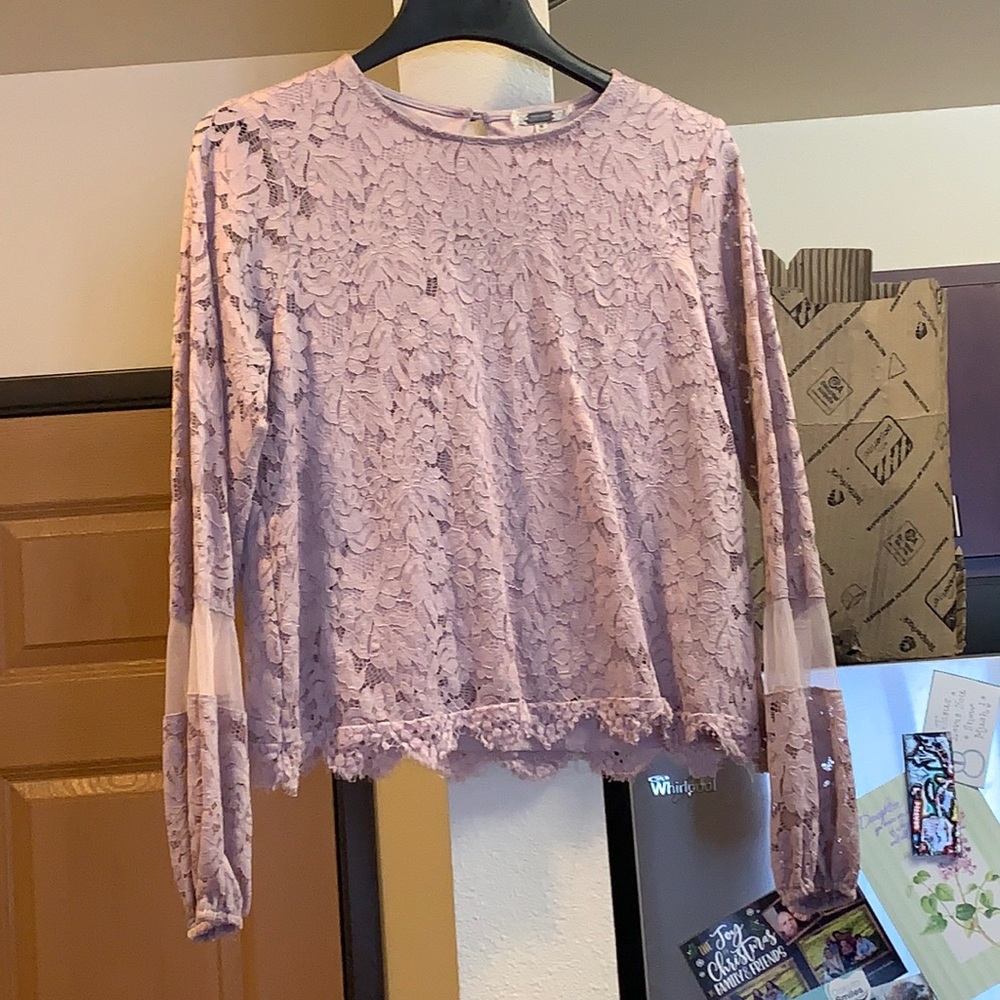 Gimmicks Top